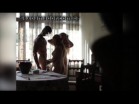❤️ أصدقاء الجنس يدعو رجل عملاق وثلاثية معه في الإباحية٪ ar.redpornpictures.ru٪