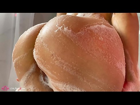 ❤️ امرأة سمراء يستمني الهرة مع هزاز إلى النشوة الجنسية الشديدة في الحمام في الإباحية٪ ar.redpornpictures.ru٪