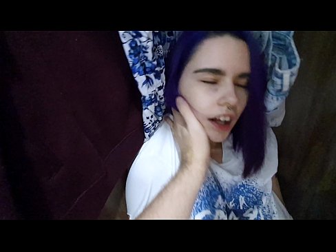 ❤️ وجدت أختي في الخزانة وساعدتها في نائب الرئيس في الإباحية٪ ar.redpornpictures.ru٪